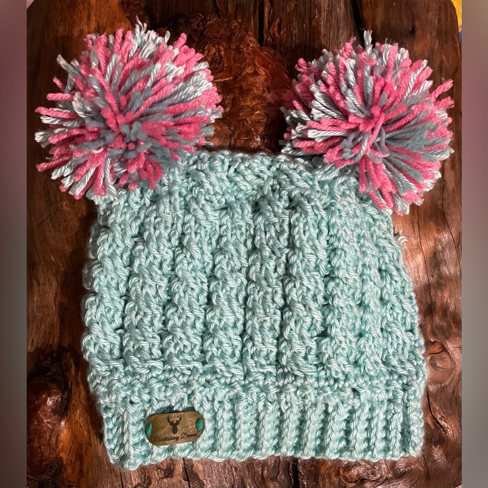 NEW Pom Pom beanie cap
